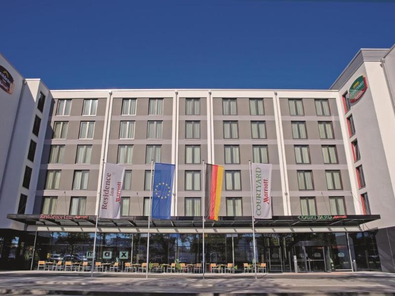 Hotel Courtyard By Marriott Oberpfaffenhofen Munich South Gilching Exterior foto